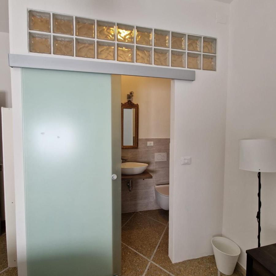Migu Point Pisa Hotel Bagian luar foto